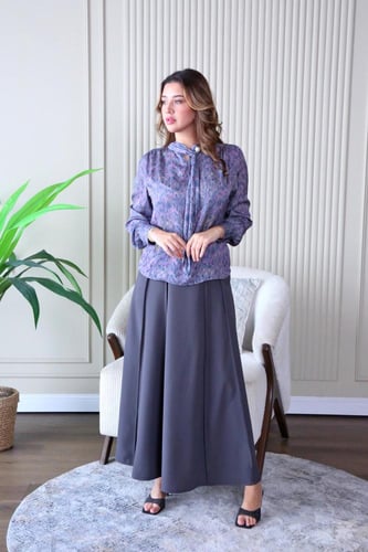 بلوزة شيفون اكمام طويله بالوان متداخلة على لول في...