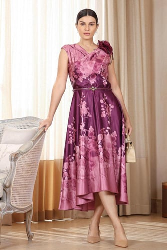 فستان سهرة تفتة مشجر مزين بورد وشك يدوي بالكتف