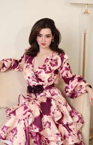 فستان لف مشجر طبقات اكمام طويلة قماش حرير