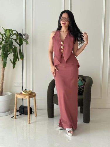 فستان كريب أوف شولدر طويل لون وردي