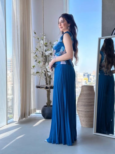 أفرول طويل استرتش سماوي مكسر من الاسفل