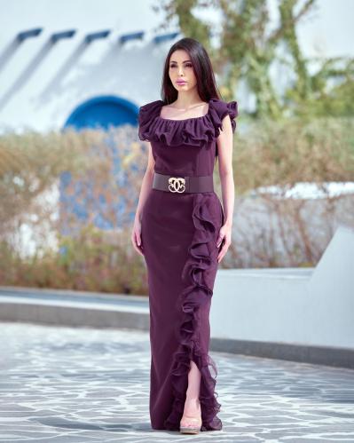 فستان سهرة أنيق بقصة ناعمة وتفاصيل شيفون راقية