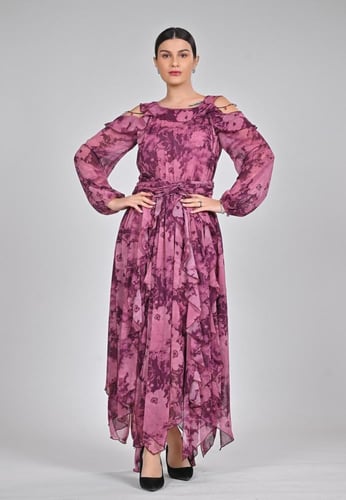 فستان سهرة طويل شيفون مشجر باكسسوار بالكتف