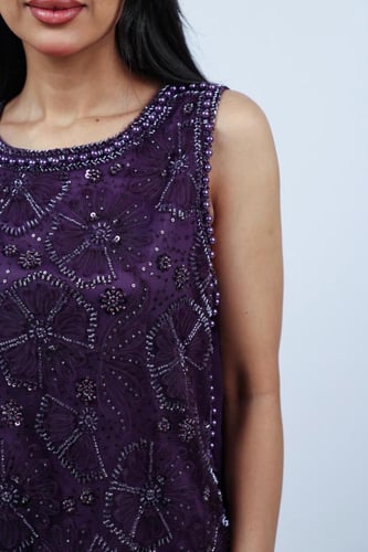 طقم سهرة بنفسجي مطرز بكريستال فاخر