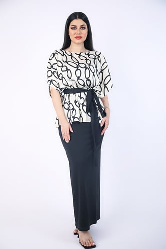 بلوزة ساتان حرير سكري بطبعة سلاسل