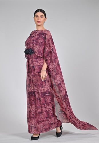 جلابية مشجرة مع واشح مزينة باكسسوار بالخصر