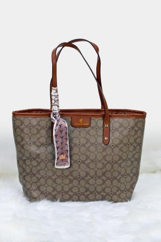 شنطة نسائي حجم كبير جلد ناعم