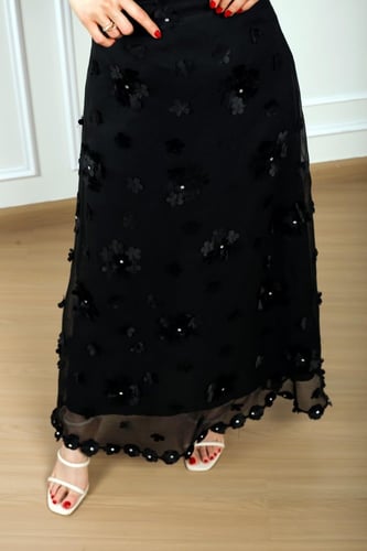 طقم تنورة وبلوزة برسومات ثلاثيه الابعاد اكمام قصير...