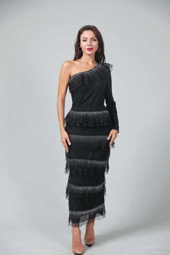 طقم تيور سهرة أسود كريب استرتش تصميم كتف واحد طبقا...