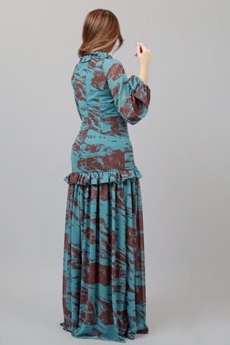 فستان شيفون جورجيت بنقشة مميزة ودرابيه أنيقة