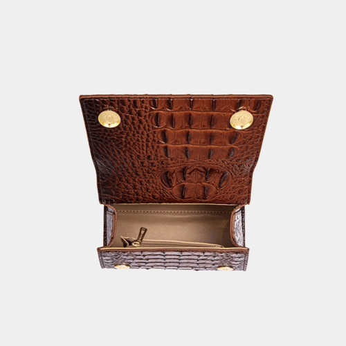 شنطة يد ماركة كريسبلا مرصعة بالأحجار بجلد فاخر لون...