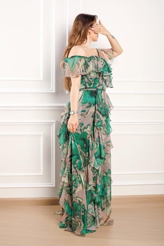 فستان خامة شيفون حرير لو اخضر درابية اوف شولدر