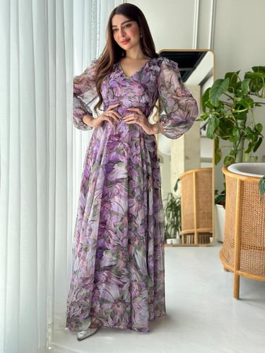 فستان شيفون مشجر اكمام طويلة على رسمات ورد ثلاثي ا...