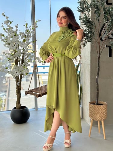 فستان ليموني مزين بالكتف بورود ثلاثية الابعاد اكما...