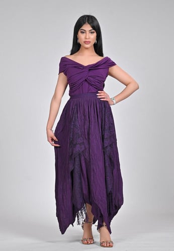 طقم بلوزة وتنورة بنفسجي