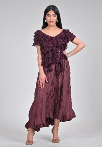 فستان ميدي قماش ستان حرير مكسر والكشكشة قماش بيور...