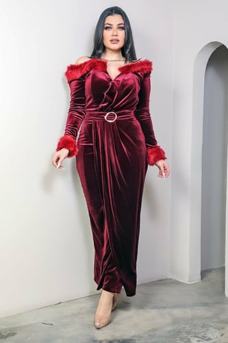 فستان طويل مخمل اوف شولدر بنمط لف