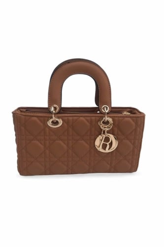 شنطة يد نسائية فاخرة جلد صناعي متوسطة الحجم مزينة...