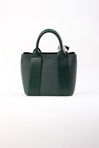 شنطة نسائي حجم وسط ماركة كرسبيلا مع محفظة مصنعة من...