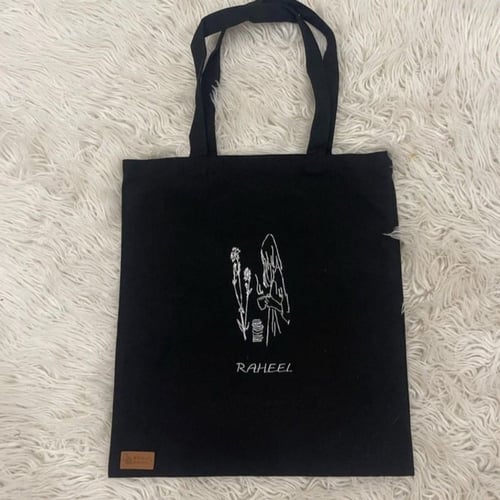 شنطة توت باج بتطريز مميز