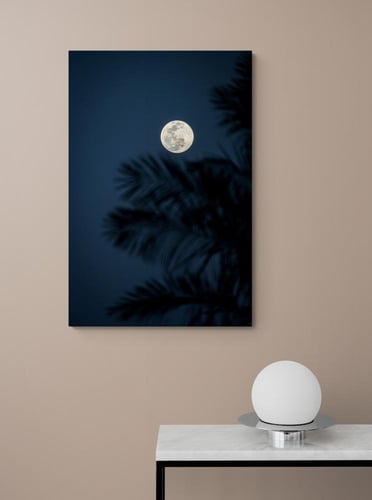 ️ لوحة هدوء القمر الفاتنة | سكون ليلي بظلال النخيل