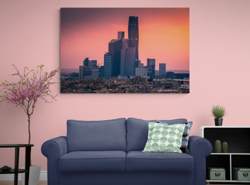 لوحة فنية مميزة لمدينة الملك عبدالله المالية – كاف...