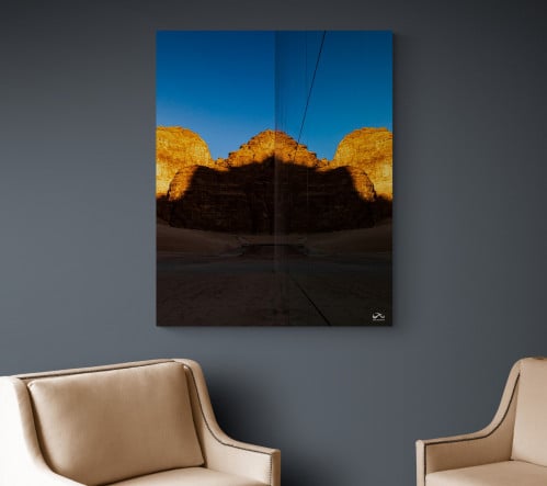 لوحة مرآة العلا – انعكاس ساحر من مسرح المرايا على...