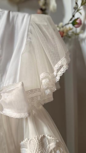 فستان وردة الجوري