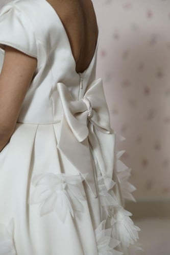 فستان زهرة الياسمين