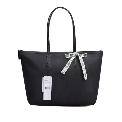 لاكوست توت باق