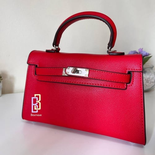 Red Bag | ميني كايلي (أحمر ) بالحجم الوسط