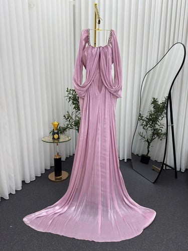 فساتين كرنكل