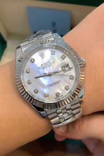 ساعة رولكس ارقام لاتيني