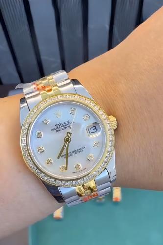 ساعة رولكس نسائي فصوص