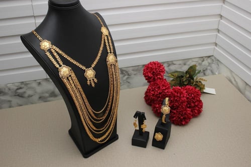 طقم سلسال بديل الذهب