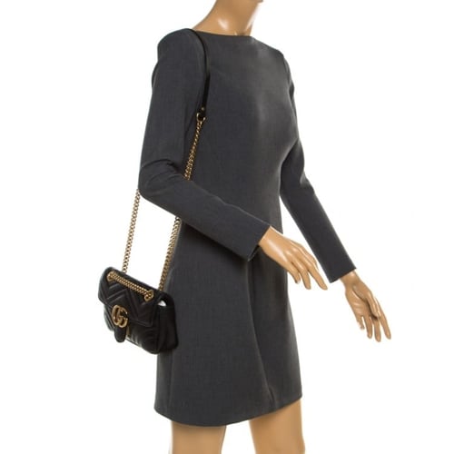 حقيبة كتف غوتشي مارمونت GG ميني جلد مبطن سوداء