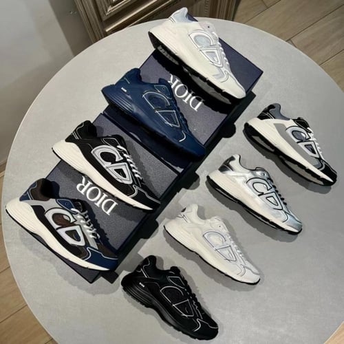 B30 حذاء رياضي من ديور