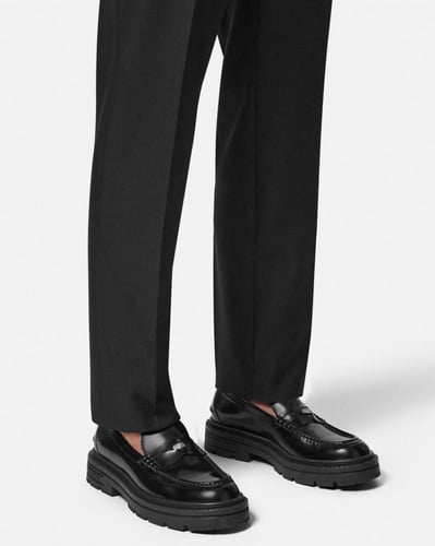 حذاء فيرساتشي