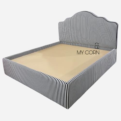 سرير كلاسيك- مخطط ابيض واسود