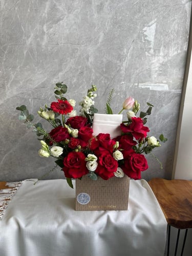 مق هاف مليون بالورد | هدايا جدة