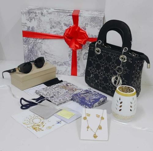 هدايا نسائية في العيد