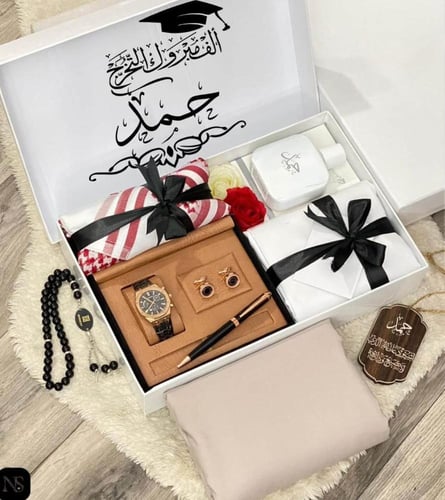 بوكسات هدايا للتخرج للشباب جديدنا 2025