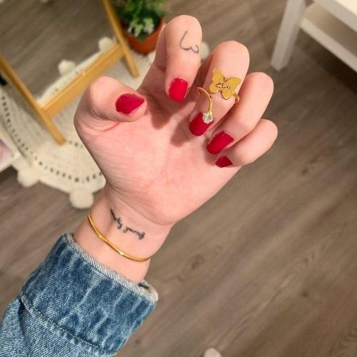 خاتم فراشه بالاسم نسائي