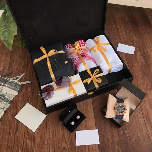 بوكسات هدايا الشتاء