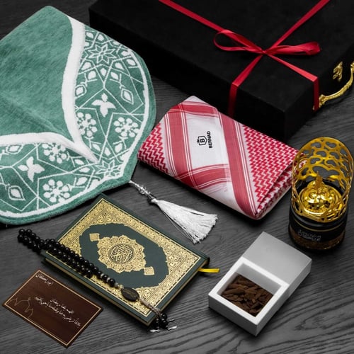 طقم صلاة رجالي فاخر 2023