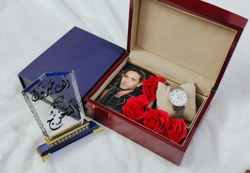 هدايا تخرج رجالي مع درع تخرج