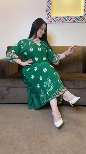 جلابية نسائية يوم التاسيس