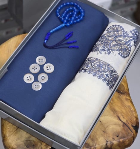 هدايا برد الشتاء قماش وشال وسبحة