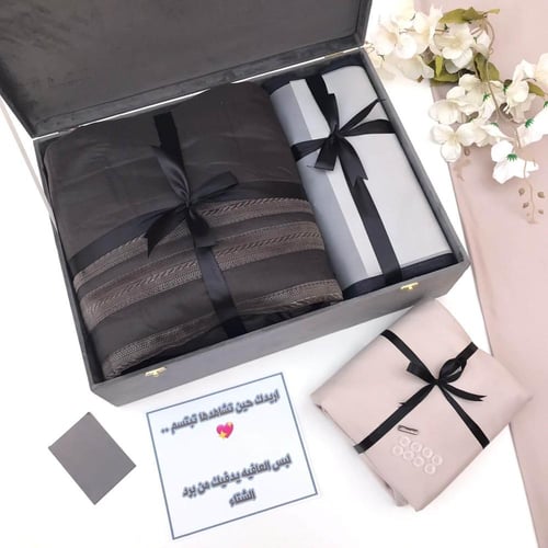 بوكسات هدايا رجالية طقم شتوي ماركة القمة