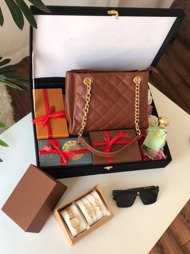 افكار هدايا نسائية فاخرة ماركات